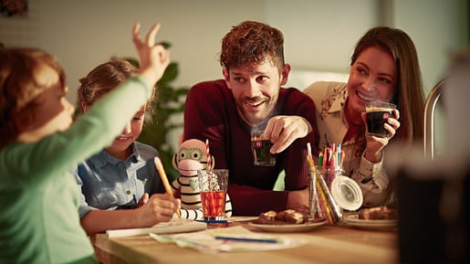 de filter coffee hero visual family mobile